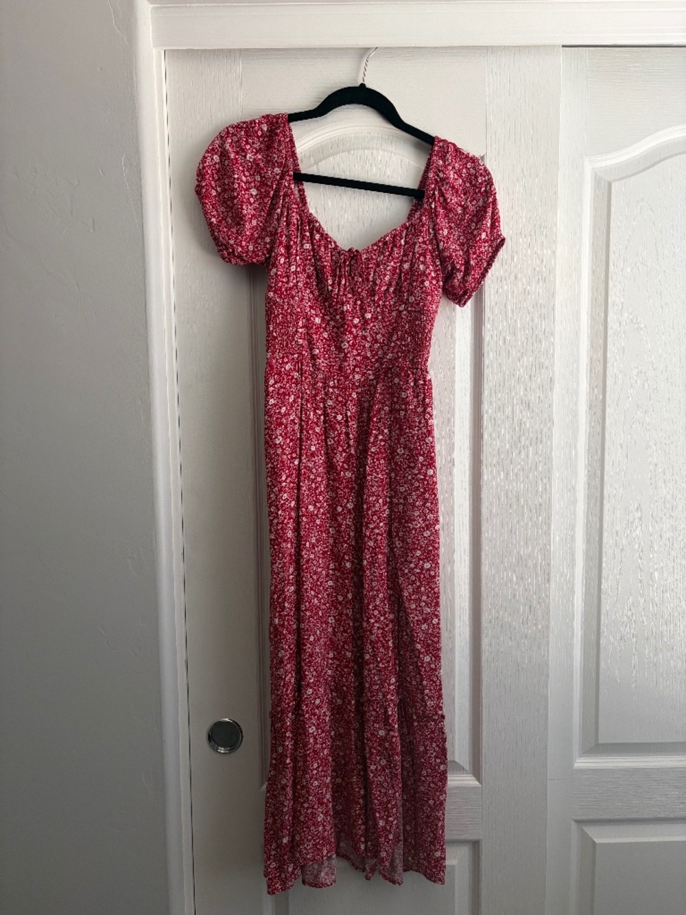 Hollister Pocketed Midi Dress
